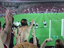 �uPRIDE OF URAWA�v�\�\�`�[���̗��j�����铬���A���̂��̂ł���